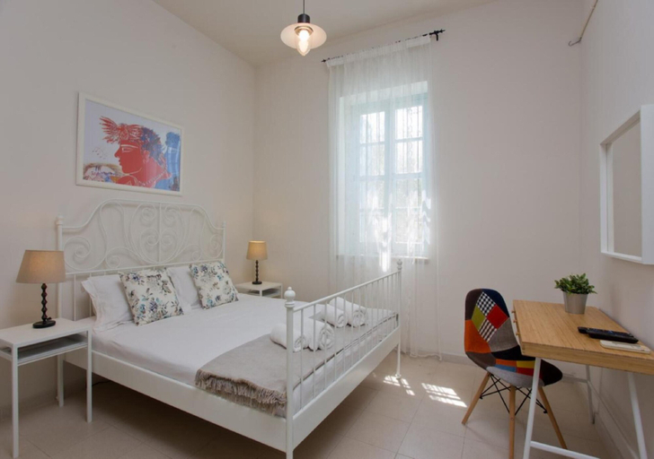Bedroom 4, Shongas Inn