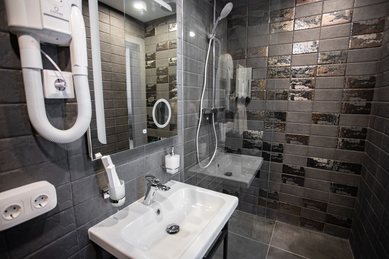 Bathroom 4, Bazilevs, Sankt-Peterburg gorsovet