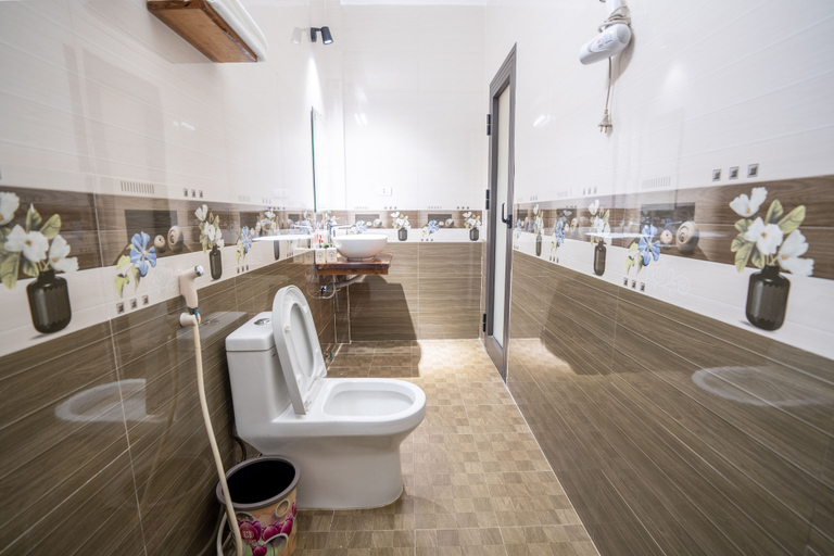 Bathroom 4, Phong Nha Ecolodge Homestay & Tours - Mountain View, Bố Trạch