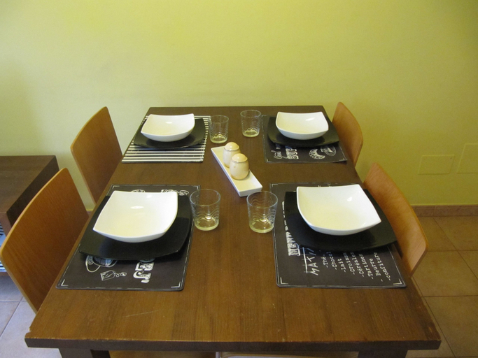 In-room dining 4, Vitivola Magic 4-6 El Forn