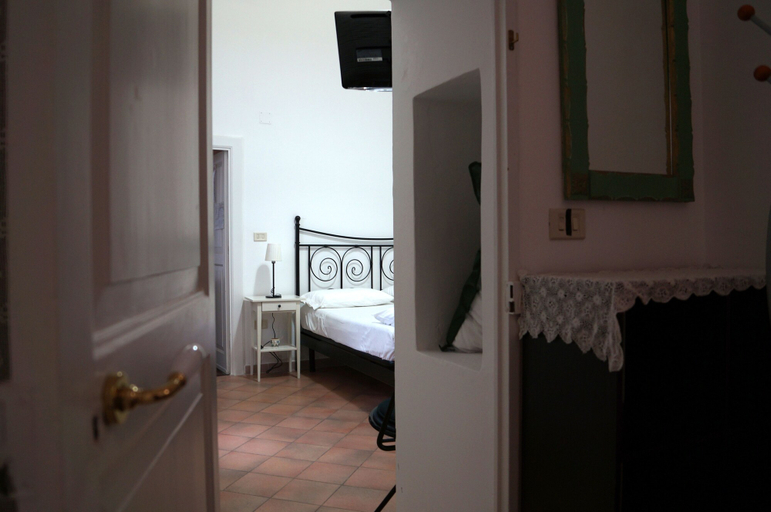 Bedroom 2, Palazzo Barba, Lecce