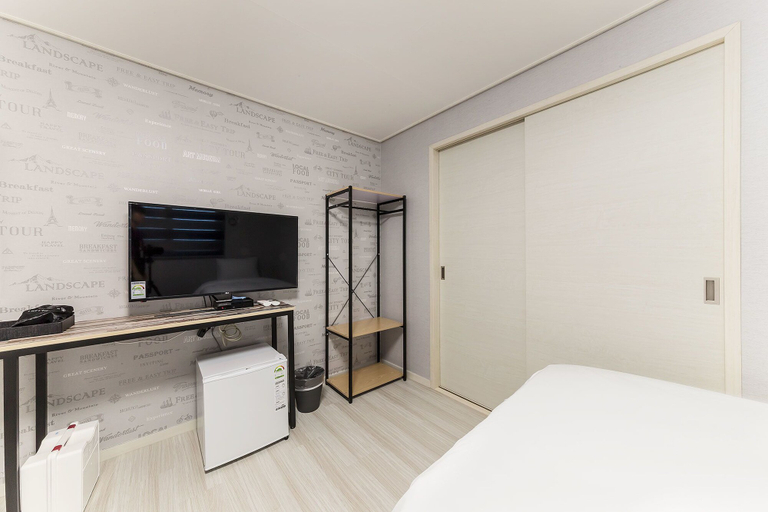 Bedroom 4, It's W, Suwon