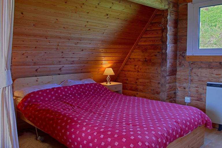 Bedroom 2, Steading Holidays - Comraich, Highland