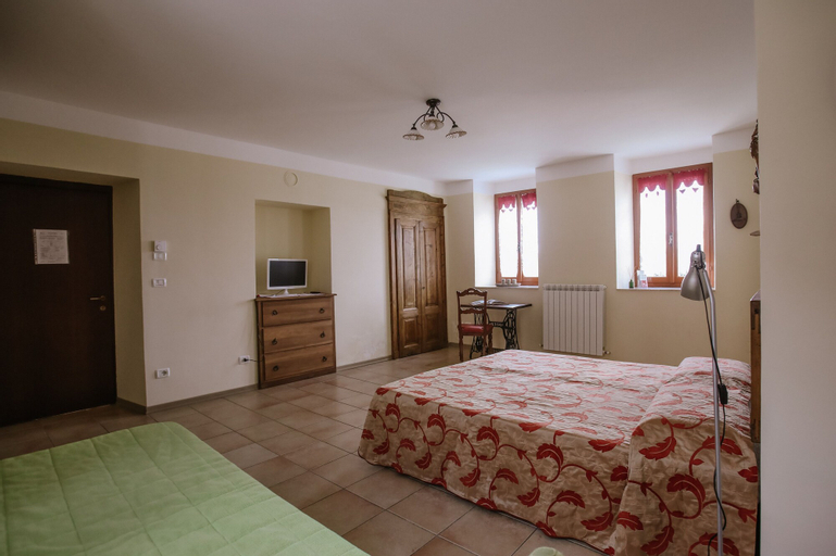 Bedroom 5, Il Pozzo Fiorito Residence, Asti