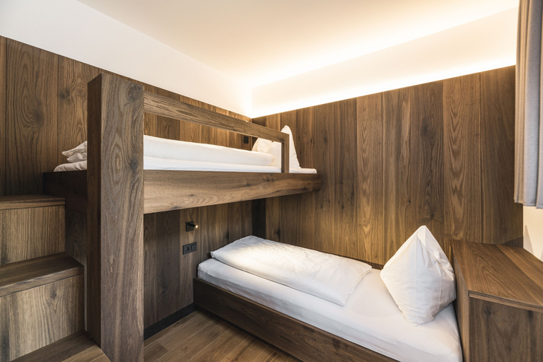 Bedroom 3, Boutique Hotel Planlim, Bolzano