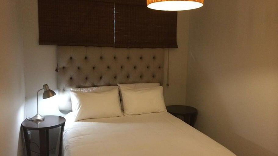 Bedroom 3, City & Farm Stays, eThekwini