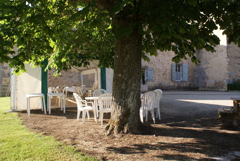 Others 4, Château d'Aon, Landes