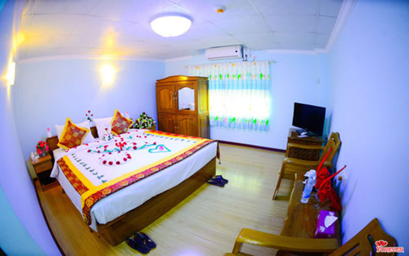 Bedroom 2, Vega Star Hotel, Yangon
