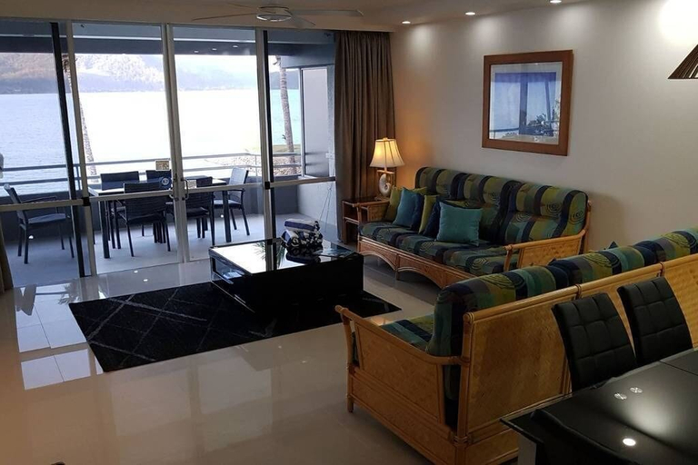 Others 5, Frangipani 103, Whitsunday