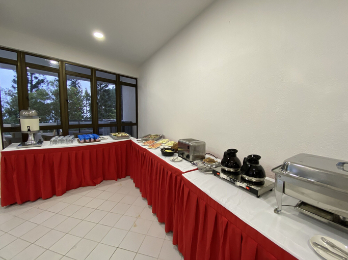 Food & Drinks 4, The Pines, Raub