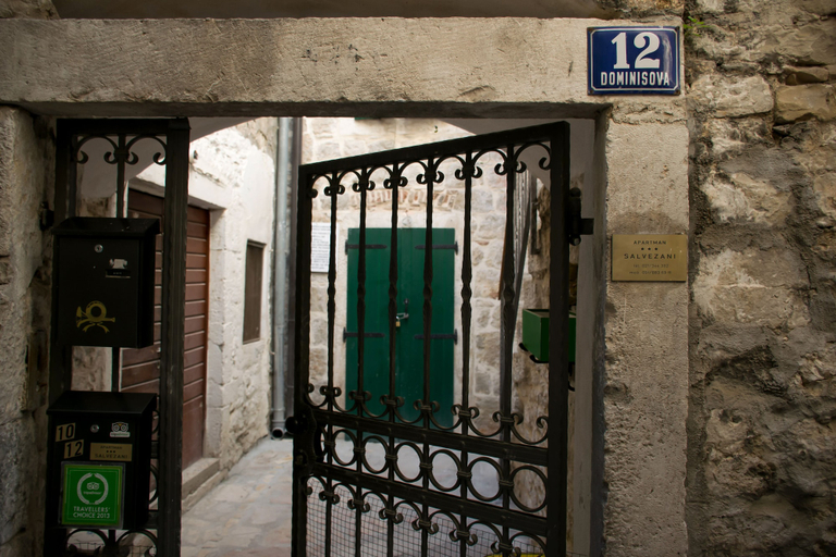 Exterior & Views 2, Salvezani apartments, Split