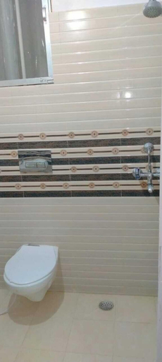 Bathroom 3, Hotel Sita Kunj, Ranchi