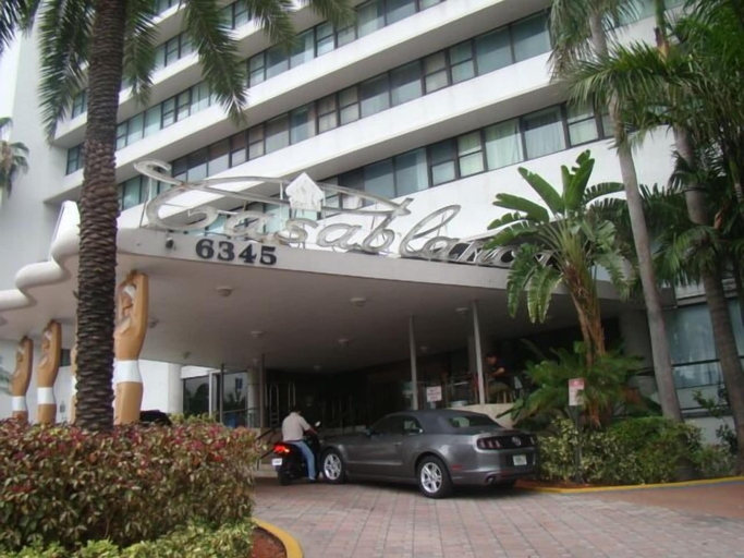 Exterior & Views 2, Casablanca by Design Suites Miami, Miami-Dade