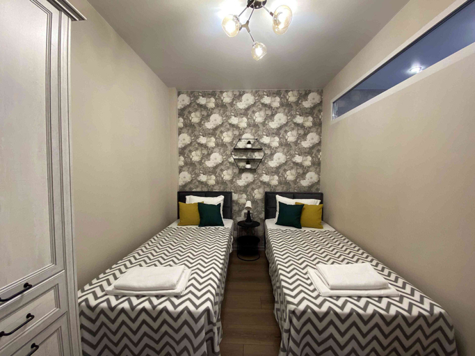 Bedroom 3, More Apartments na Estonskoy 37 k2 54, Sochi gorsovet