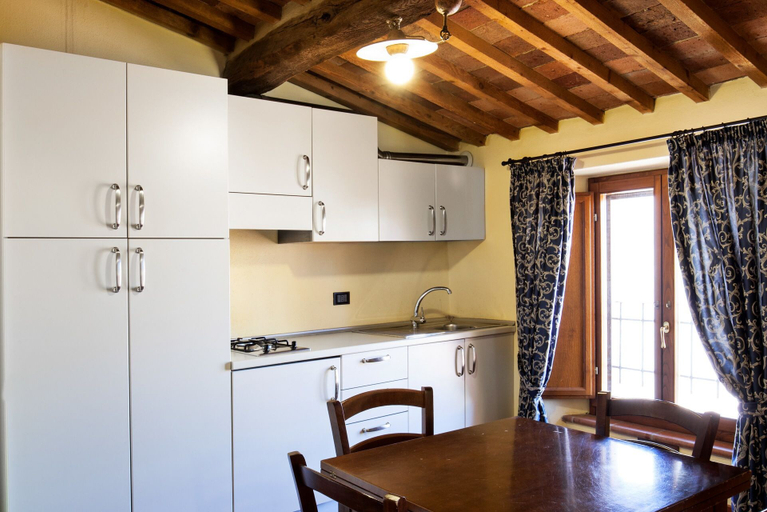 Others 5, Residence Massa Alta, Grosseto