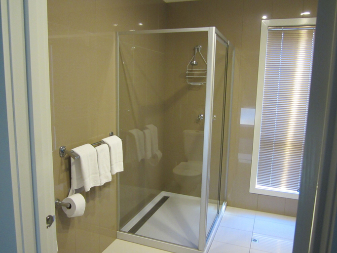 Bathroom 5, Discovery Parks - Maidens Inn, Murray