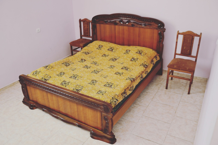 Bedroom 2, Hotel de la Krunk