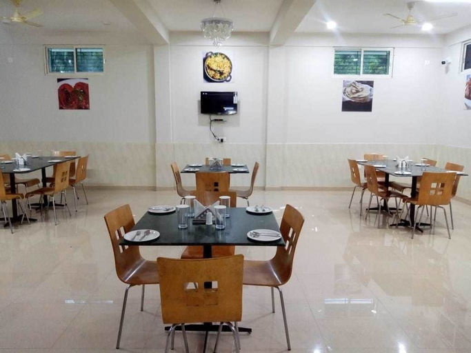 Food & Drinks 5, Hotel PP Palace, Puri