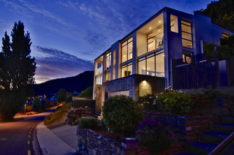 Exterior & Views 1, Manor Park Lodge, Queenstown-Lakes