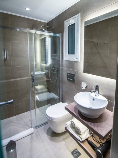 Bathroom 3, Preveza Suite Stay, Epirus