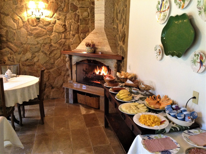 Food & Drinks 3, Ninho da Arara, Petrópolis