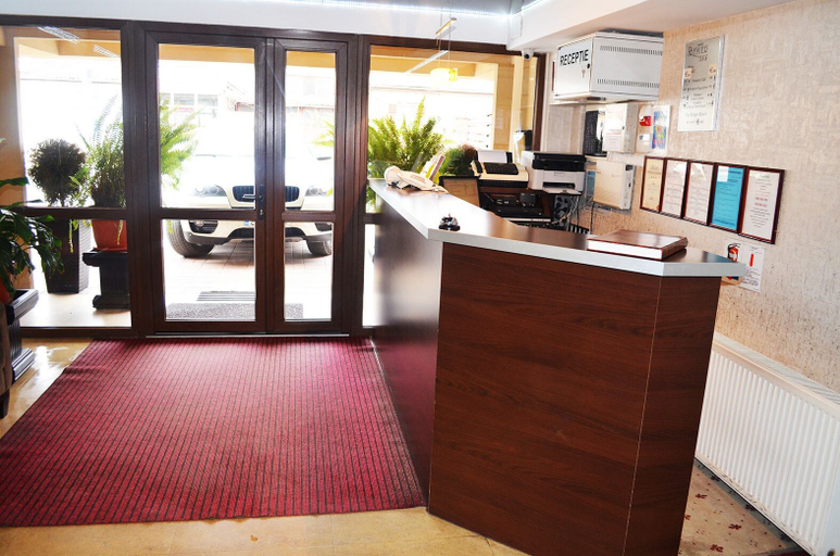 Others 1, Hotel Premier, Sibiu