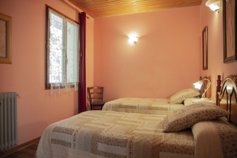 Bedroom 2, Casa Rural Toki Ona, Navarra
