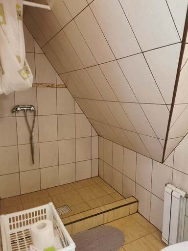Bathroom 3, Willa Senator, Tatra