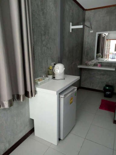 Bathroom 4, Tom Pizza Resort, Muang Rayong