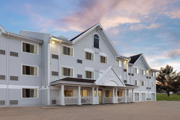 Exterior & Views 2, Ramada by Wyndham Miramichi New Brunswick, Northumberland