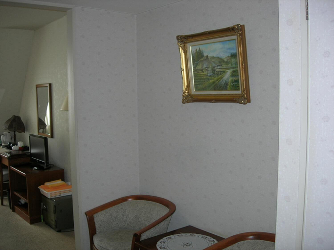 Others 4, Hotel Kaiko, Tokushima