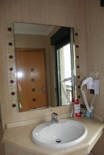 Bathroom 3, Habitat Cm Muxia, A Coruña