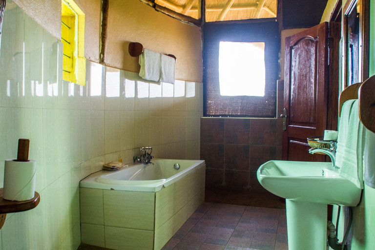 Bathroom 5, Elephant HAB Lodge, Bunyaruguru