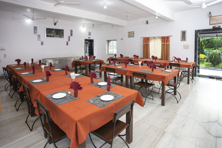Food & Drinks 5, Narayan Niwas Resort, Udaipur