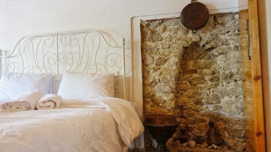 Bedroom 5, Alkion Hotel, Epirus