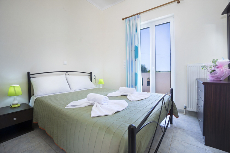 Bedroom 3, Skamagkas G. Apartments, Crete