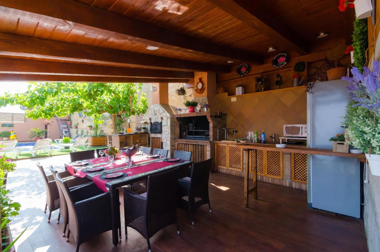 Food & Drinks 5, Villa Roca Grossa, Girona