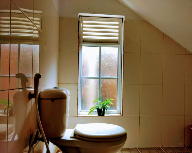 Bathroom 3, Villa Two Residence, Dehiwala-Mount Lavinia