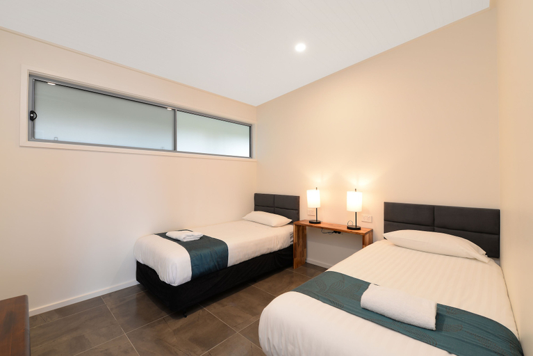 Bedroom 3, Seafarers Getaway, Colac-Otway - South