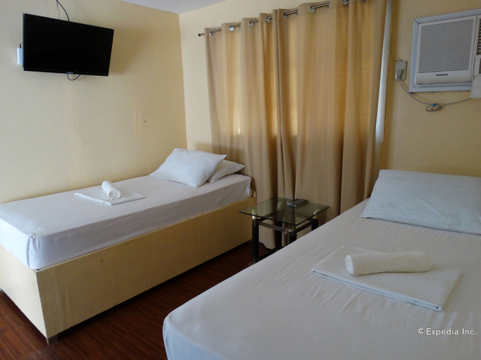 Bedroom 3, Whites and Greens Beach Resort, Panglao