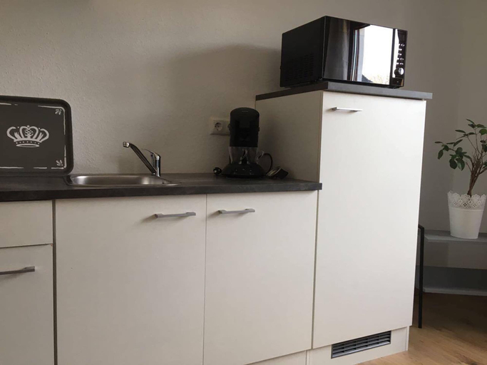 Others 4, Best APARTMENTS, Lippe