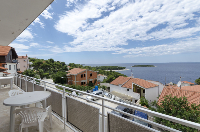 Others 5, Apartments Dusan, Primošten