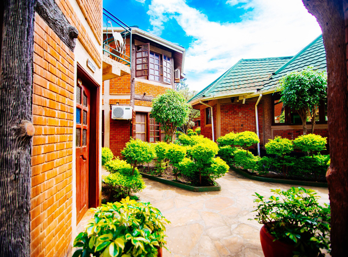 Exterior & Views 1, Happy Rhino Hotel, Arusha