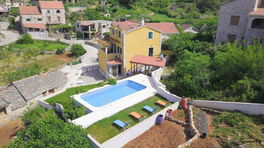 Exterior & Views 2, Villa Green Garden, Supetar