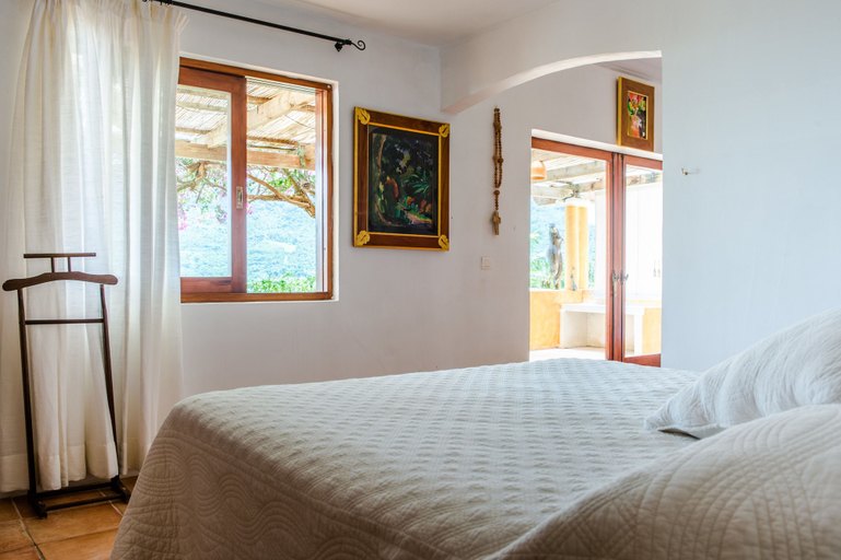 Bedroom 5, Villa Yrondi, Bora Bora