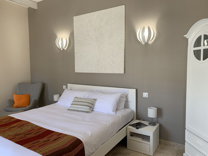 Bedroom 3, Le Mas aux cedres, Vaucluse