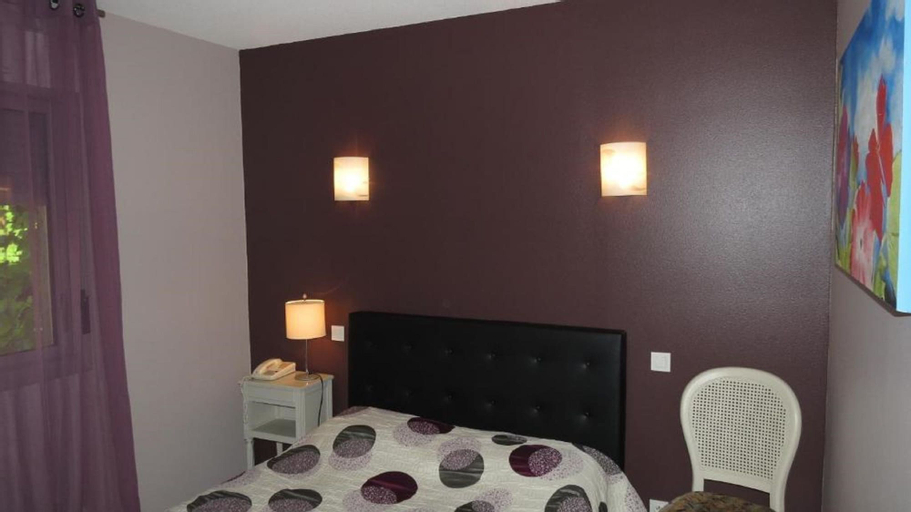 Bedroom 4, Hôtel Restaurant Chez Nous, Ain