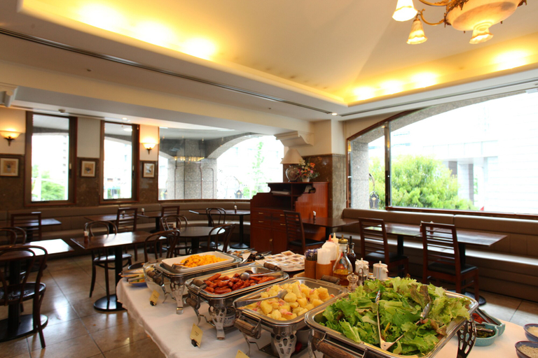 Food & Drinks 5, Hotel ViaMare Kobe, Kobe