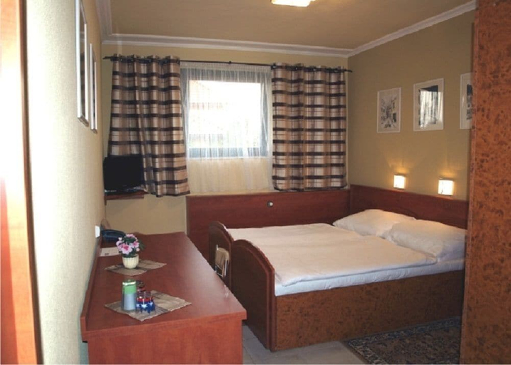 Bedroom 2, Hotel Relax U Drsu, Tábor