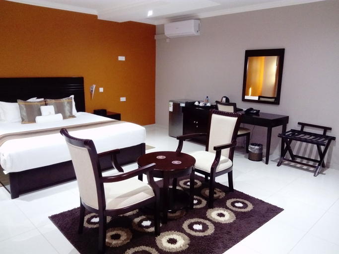 Bedroom 2, Voyager Inn Hotel, Palapye